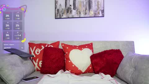 Snapshot of sara_charmy chatting on 27, 10, 2025 online show from 27, 10, 2025