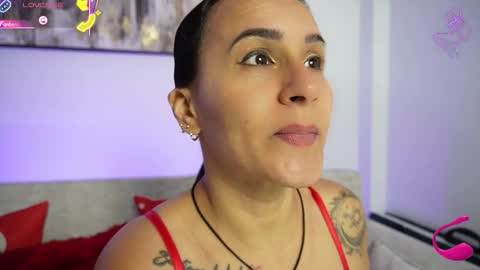 Snapshot of sara_charmy chatting on 6, 11, 2025 online show from 6, 11, 2025