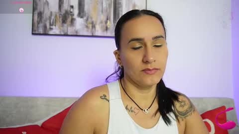 Snapshot of sara_charmy chatting on 18, 11, 2025 online show from 18, 11, 2025