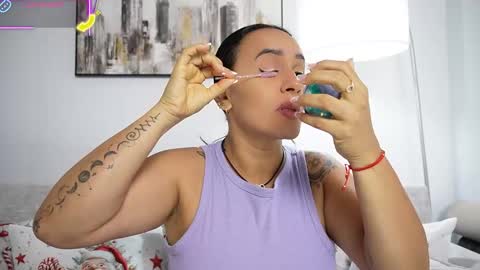 Snapshot of sara_charmy chatting on 8, 1, 2026 online show from 8, 1, 2026