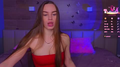 Snapshot of sara_crosss chatting on 12, 2, 2026 Sara online show from 12, 2, 2026