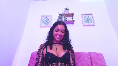 Sara Jhonson  online show from 11, 1, 2025