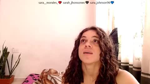 Snapshot of sara_johnson__ chatting on 19, 12, 2025 sara_johnson__ online show from 19, 12, 2025