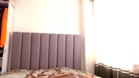 Snapshot of sara_johnson__ chatting on 12, 1, 2026 sara_johnson__ online show from 12, 1, 2026