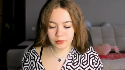sara_kox online show from 12, 4, 2026
