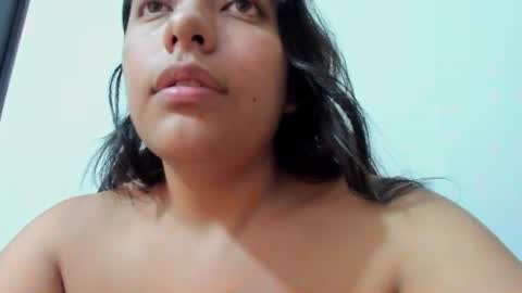 sara_len online show from 1, 7, 2026