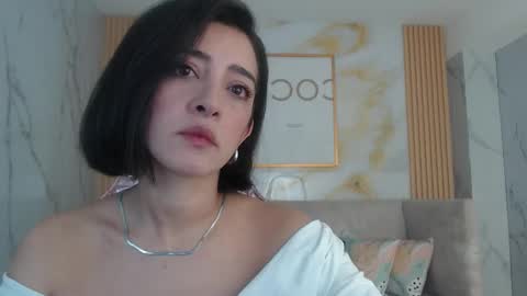Sara  online show from 25, 10, 2025