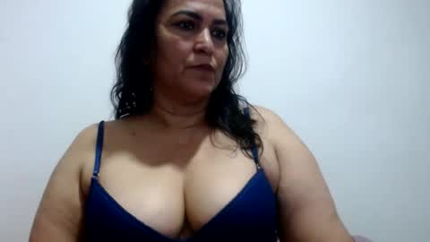 Snapshot of sara_love43 chatting on 8, 8, 2026 Sara love online show from 8, 8, 2026