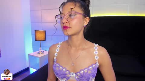 Sara  online show from 17, 9, 2025