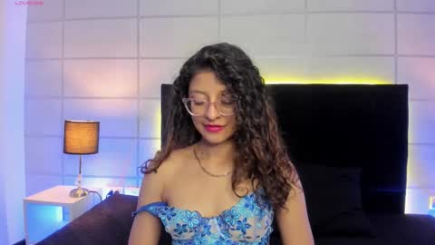 Sara  online show from 7, 10, 2025