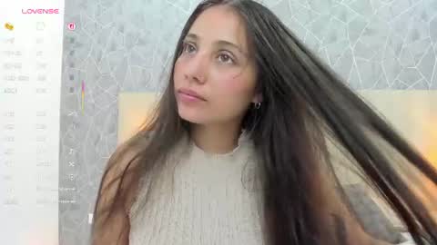 Snapshot of sara_melo chatting on 13, 6, 2026 Sara online show from 13, 6, 2026