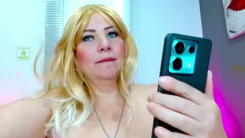 katiasupreme online show from 30, 7, 2026