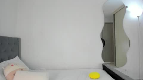 Snapshot of sara_queen9 chatting on 6, 12, 2024 Sara online show from 6, 12, 2024