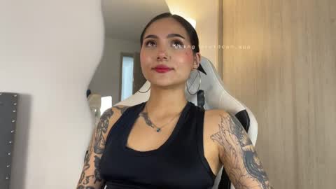 Snapshot of sara_queen9 chatting on 20, 2, 2025 Sara online show from 20, 2, 2025