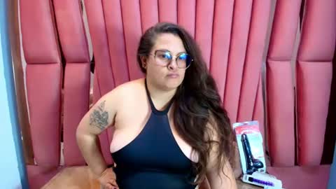 sara_thonson_ online show from 18, 7, 2026