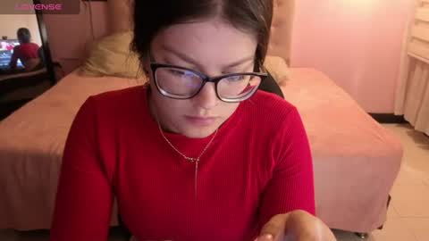 sara_valderrama_ online show from 4, 7, 2026