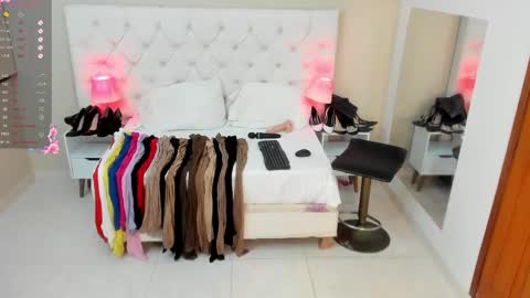 Saraa Gomez online show from 14, 2, 2025