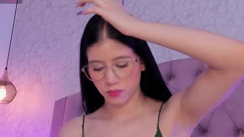 Sara  online show from 30, 4, 2026