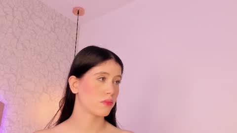Sara  online show from 8, 6, 2026