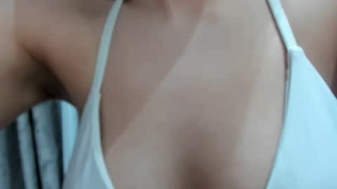 Snapshot of saraahwinstonn chatting on 20, 2, 2025 Queen Ssaraah online show from 20, 2, 2025