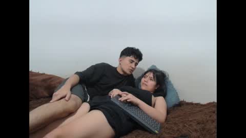 sara and thomas online show from 14, 9, 2025