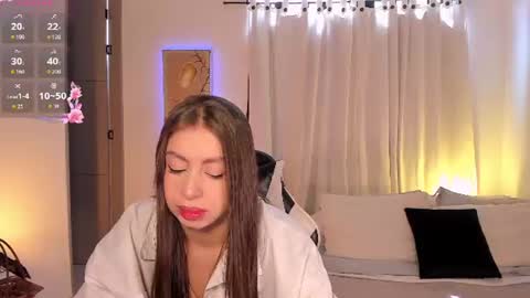 Snapshot of saracavali chatting on 26, 6, 2026 sara cavali online show from 26, 6, 2026