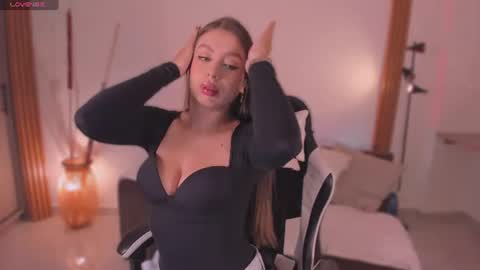 Snapshot of saracavali chatting on 13, 7, 2026 sara cavali online show from 13, 7, 2026