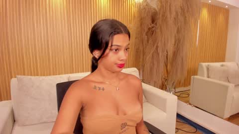 Snapshot of saracorraless chatting on 10, 12, 2024 Sara Everyday From 1430 to 2130 Col Time online show from 10, 12, 2024