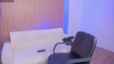 Snapshot of saracorraless chatting on 30, 12, 2024 Sara Everyday From 1430 to 2130 Col Time online show from 30, 12, 2024