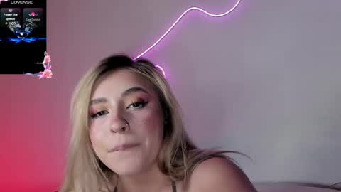 saradiazxxx online show from 20, 5, 2026