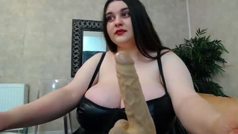 saraelise online show from 13, 3, 2026