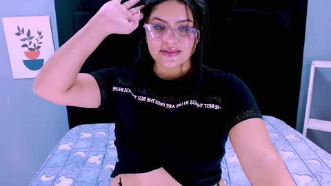 Snapshot of sarah_cream chatting on 10, 1, 2025 Sarah online show from 10, 1, 2025