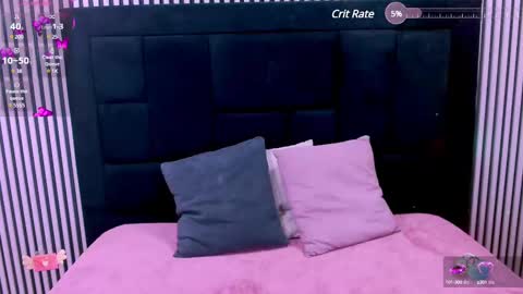 Snapshot of sarah_cream chatting on 5, 3, 2025 Sarah online show from 5, 3, 2025