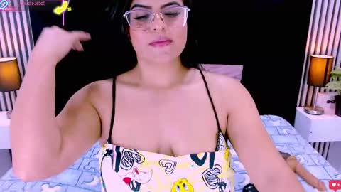 Snapshot of sarah_cream chatting on 9, 10, 2025 Sarah online show from 9, 10, 2025