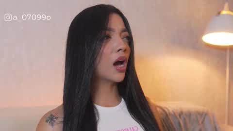       online show from 17, 12, 2025