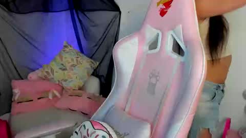 Snapshot of sarah_ramirez777 chatting on 5, 1, 2025 Sarah Ramirez online show from 5, 1, 2025