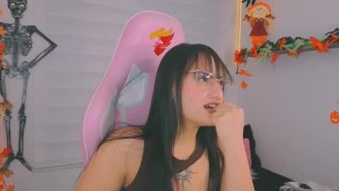 Snapshot of sarah_ramirez777 chatting on 24, 10, 2025 Sarah Ramirez online show from 24, 10, 2025