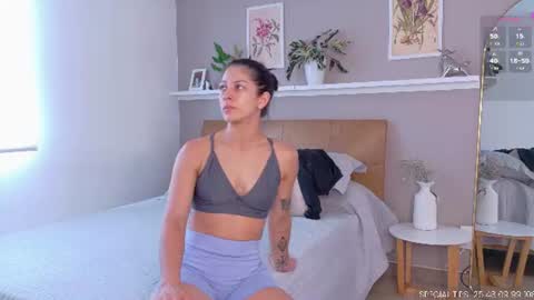 Snapshot of sarah_rayy chatting on 3, 7, 2026 sarah_rayy online show from 3, 7, 2026