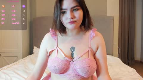 Snapshot of sarah_welsh chatting on 12, 1, 2025 sarah welsh online show from 12, 1, 2025