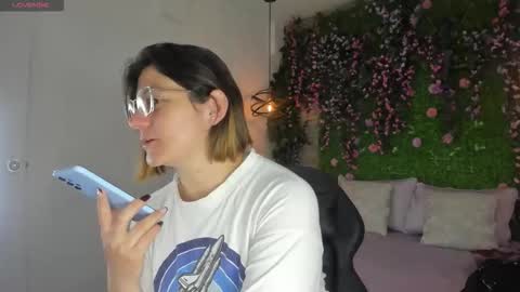 Sarah Deyvis online show from 19, 1, 2026