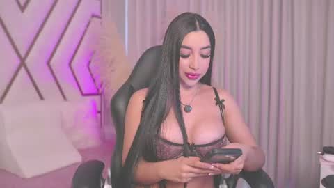 Sarah online show from 5, 8, 2026