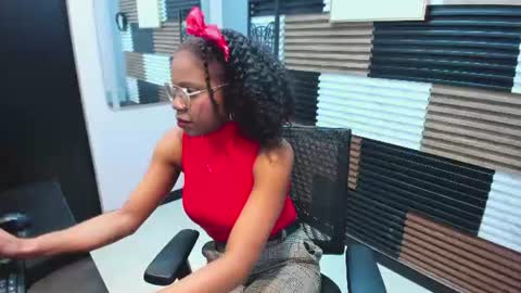 Sarahi pusey online show from 25, 7, 2026
