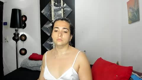  SARAHJEY     online show from 28, 6, 2026