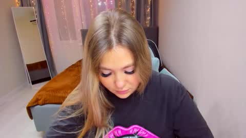 Sarah online show from 26, 11, 2025