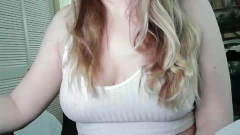 Snapshot of sarahmummy chatting on 26, 2, 2026 Sarah online show from 26, 2, 2026