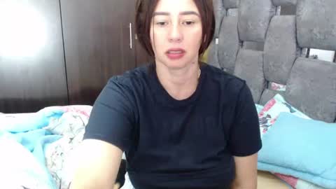Snapshot of sarahott_1 chatting on 2, 7, 2026 Lia online show from 2, 7, 2026