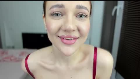 Snapshot of sarahphyllis chatting on 17, 2, 2025 sarahphyllis online show from 17, 2, 2025