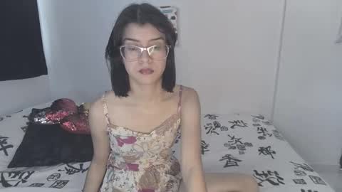 Sarah  online show from 23, 9, 2025