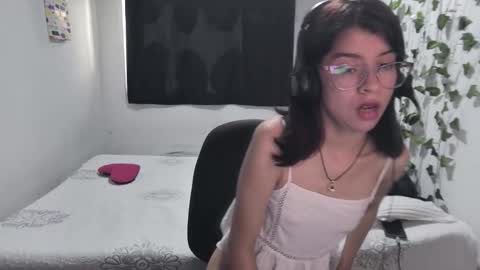 Sarah  online show from 13, 2, 2026