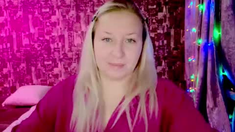 Snapshot of sarakatherin chatting on 1, 12, 2024 Sara online show from 1, 12, 2024